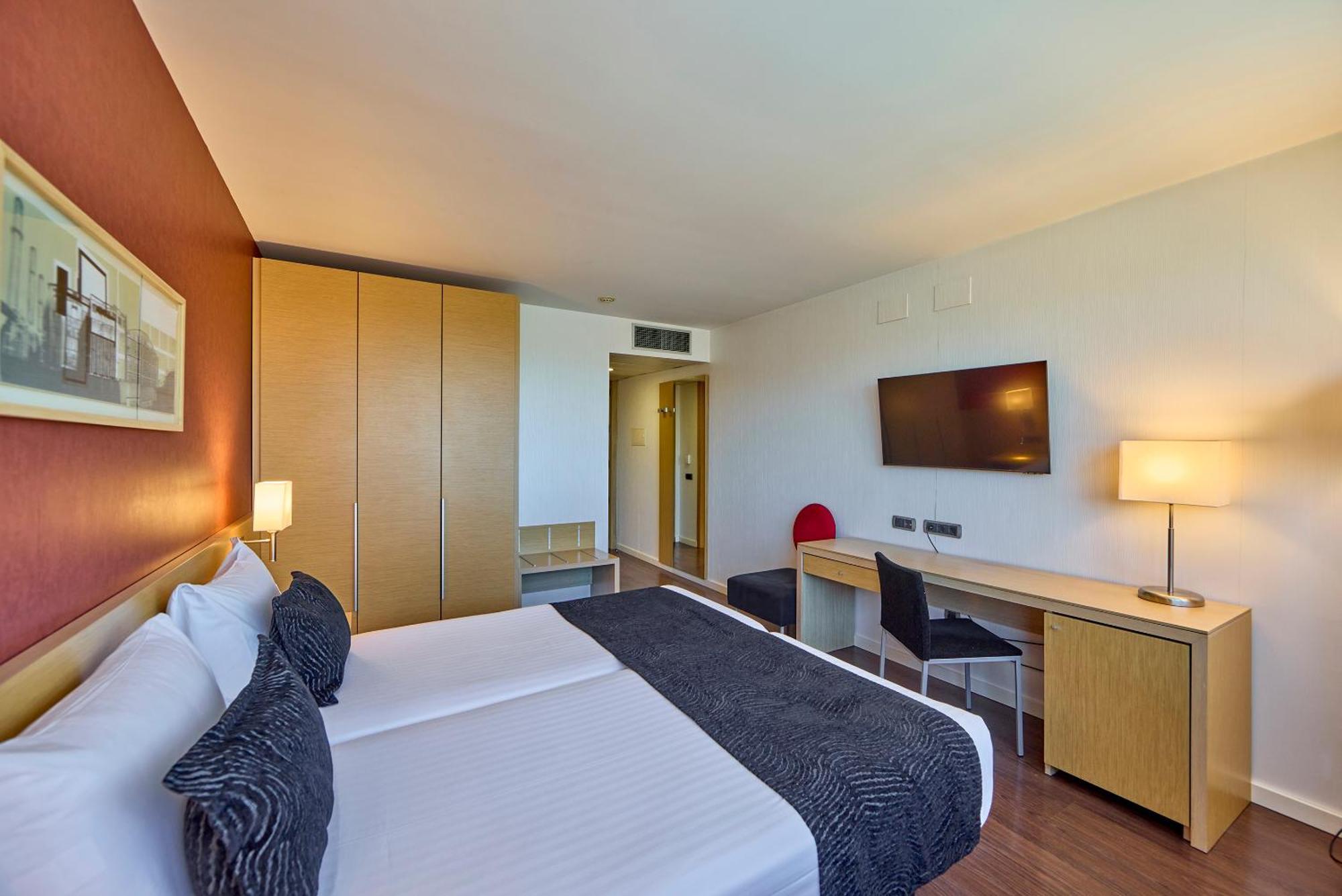 Civis Luz Castellon 4*S Hotel Castellon de la Plana Exterior photo